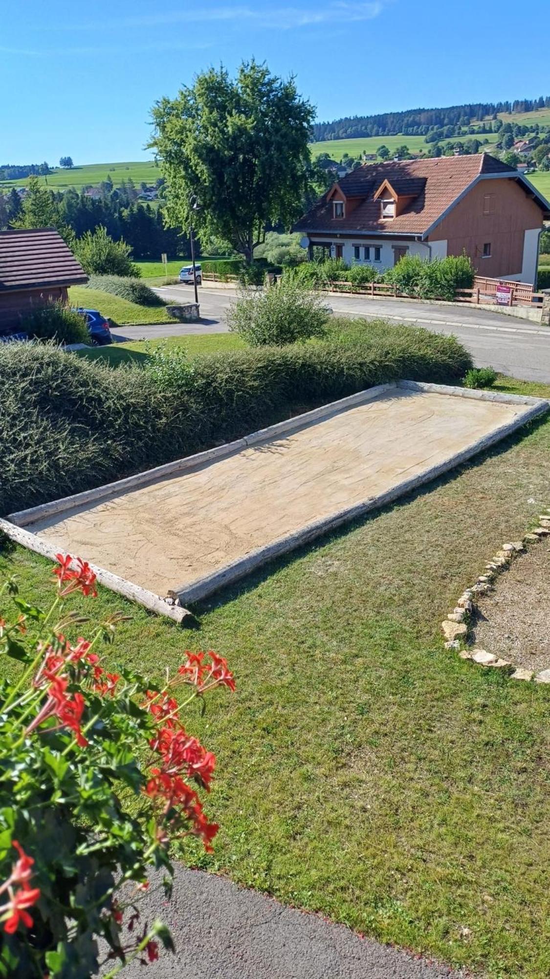 La Parenthèse du Dahu Gîte de 6 pers Métabief Extérieur photo